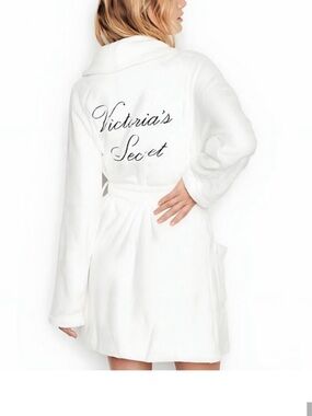 Victoria's Secret White Plush Embroidered Logo Robe